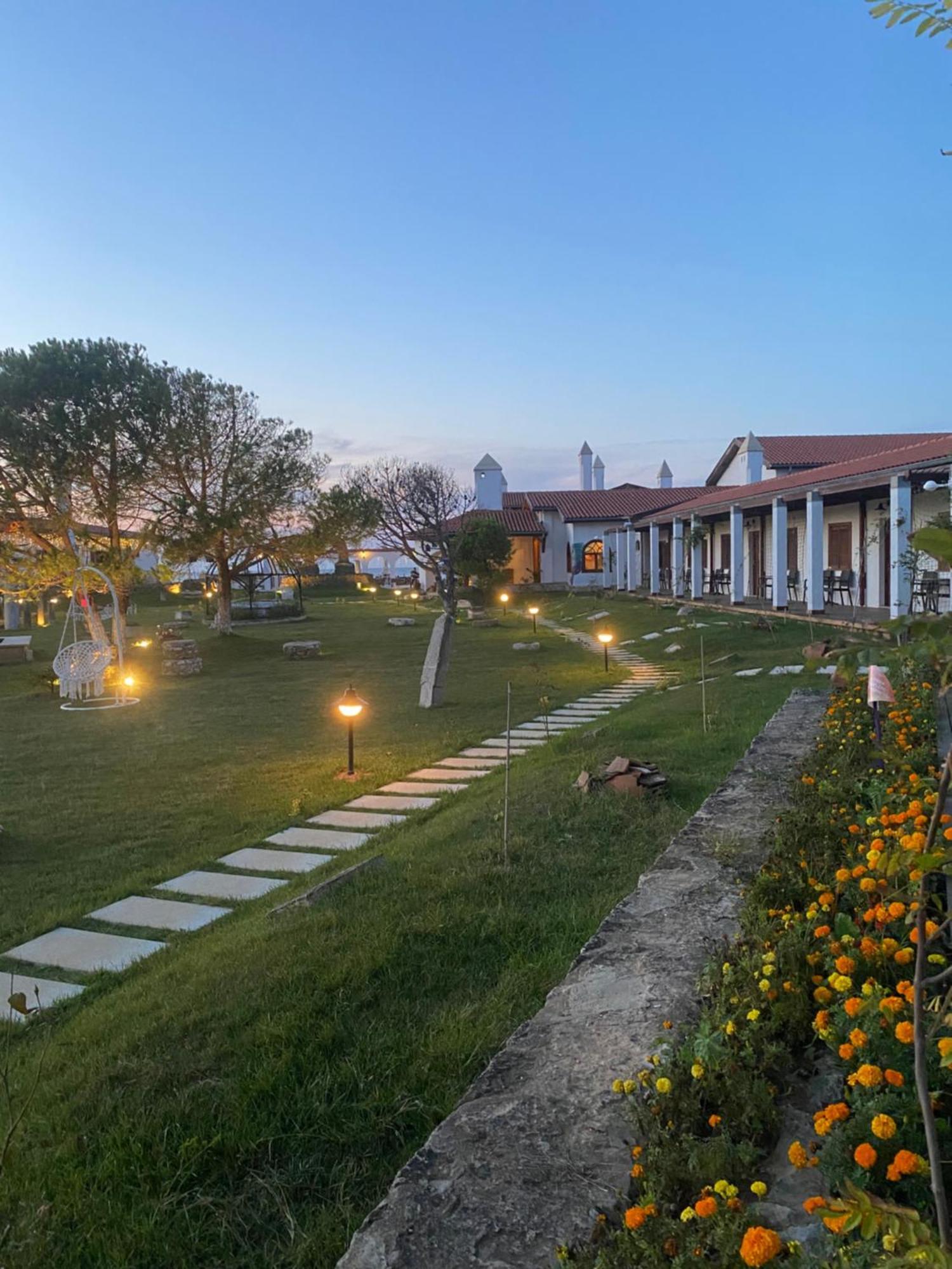 Tarihi Kumbaba Otel Şile Luaran gambar